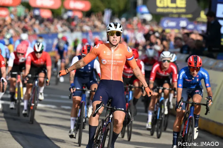 Lorena Wiebes Womens Elite Road Race bij de Europese Kampioenschappen 2024, in Hasselt