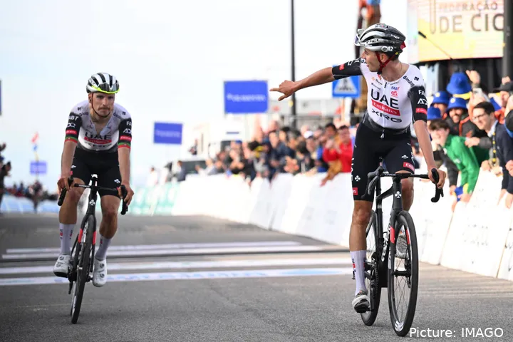 Almeida was niet dolblij, maar schonk zijn ploeggenoot Jan Christen een ritzege in de Volta ao Algarve