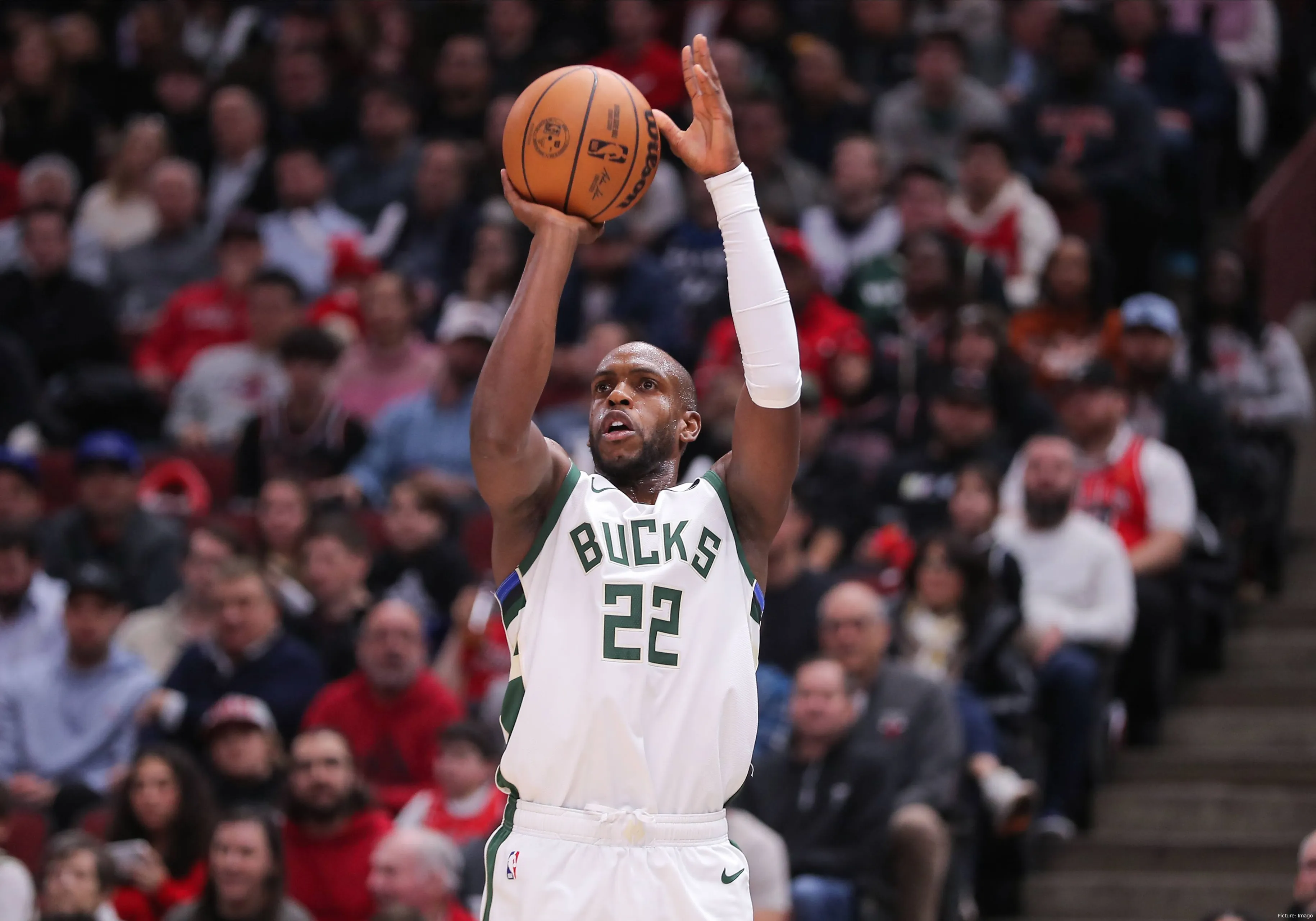 khris middleton imago1037535941h