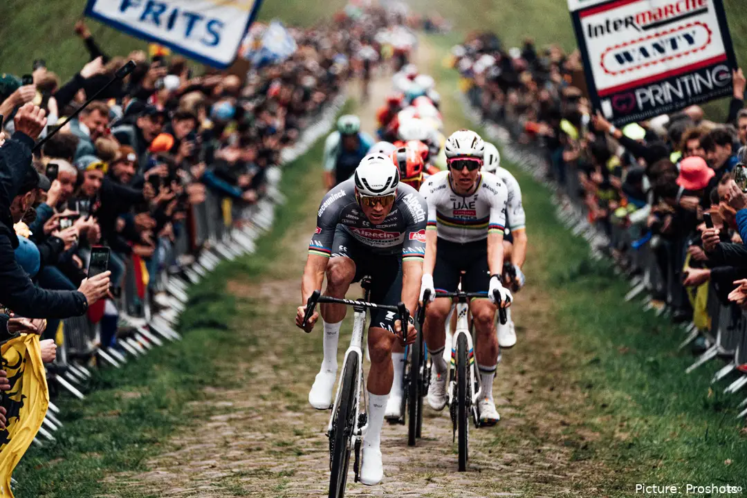 La París-Roubaix, la carrera llana más importante del mundo