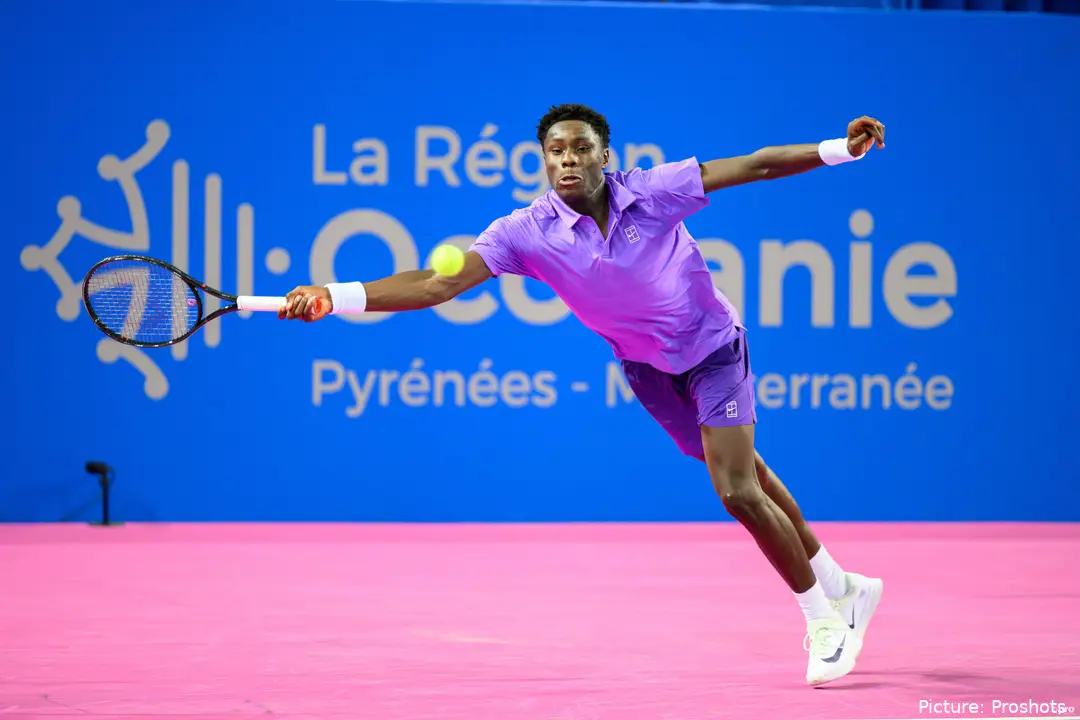 Moise Kouame at full stretch