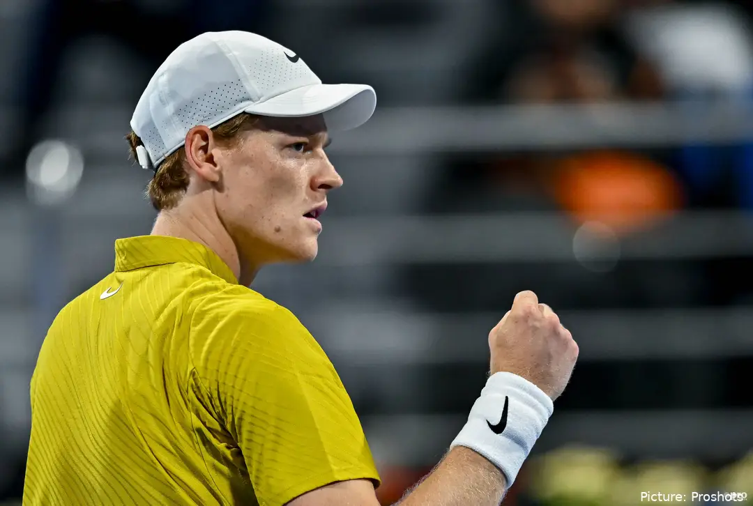 Jannik Sinner jubelt bei den Qatar Open