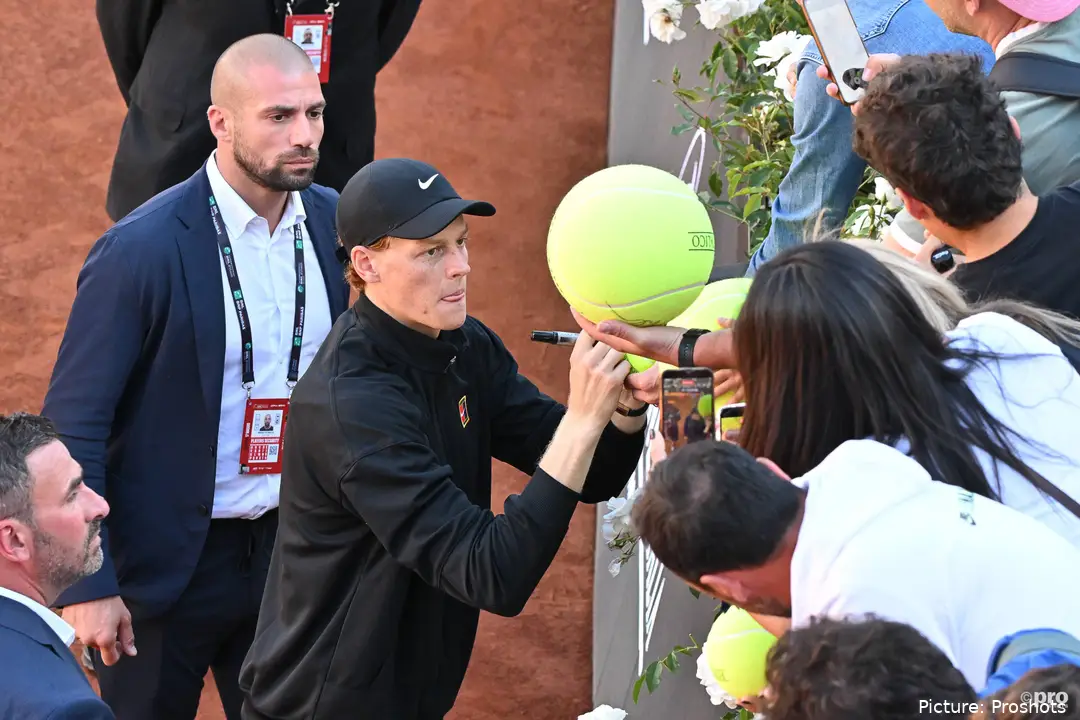 jannik-sinner-autograph-rome-open-2026