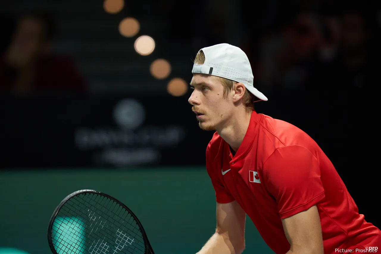 Denis Shapovalov en la Copa Davis.