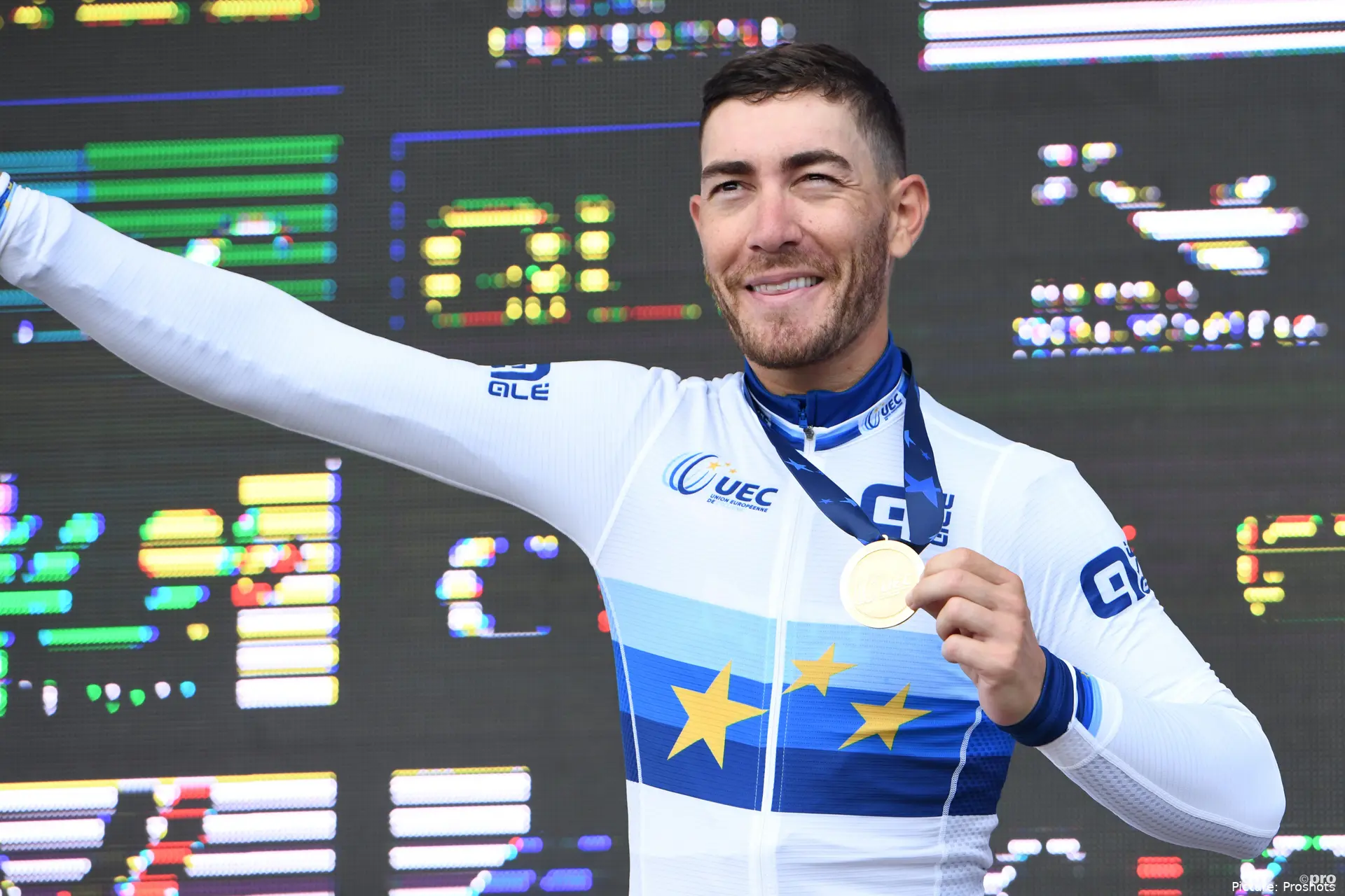 Giacomo Nizzolo in the European champion's jersey