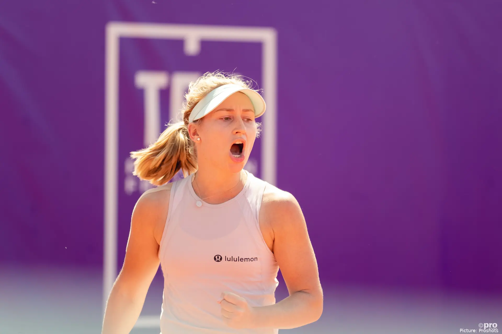 daria saville 628e5823d0e68