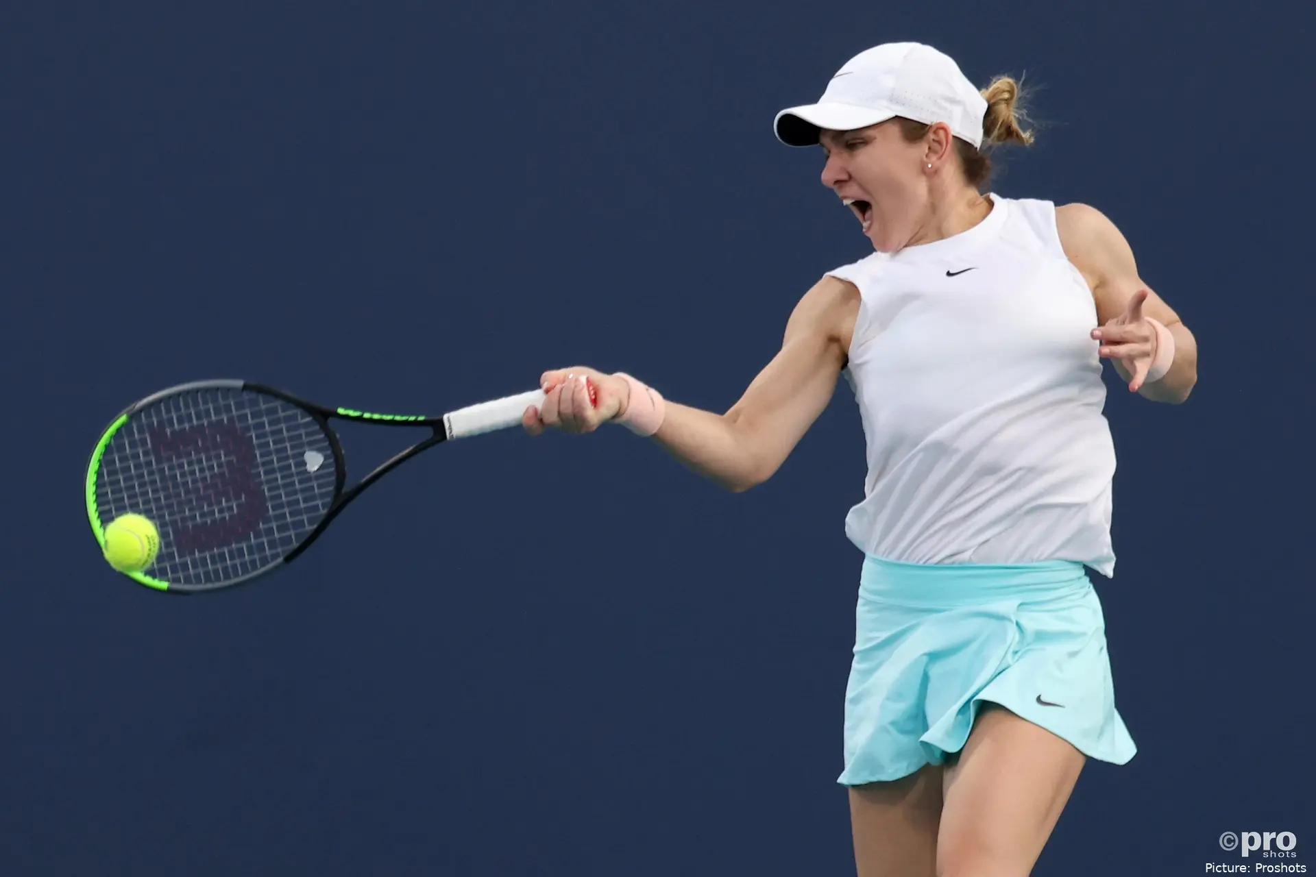 halep simona miami2021 605da7f3baa16