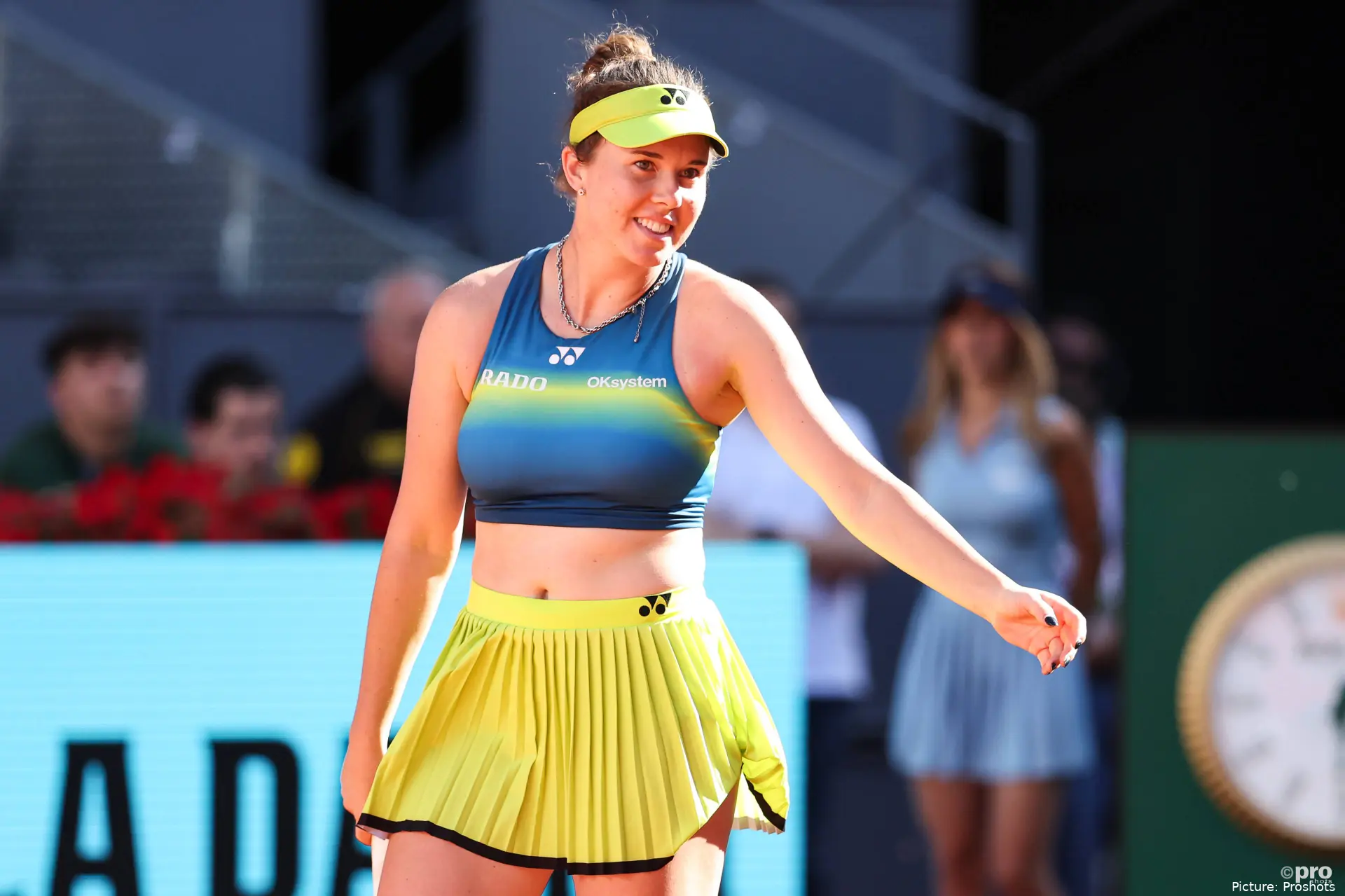 Linda Noskova smiling