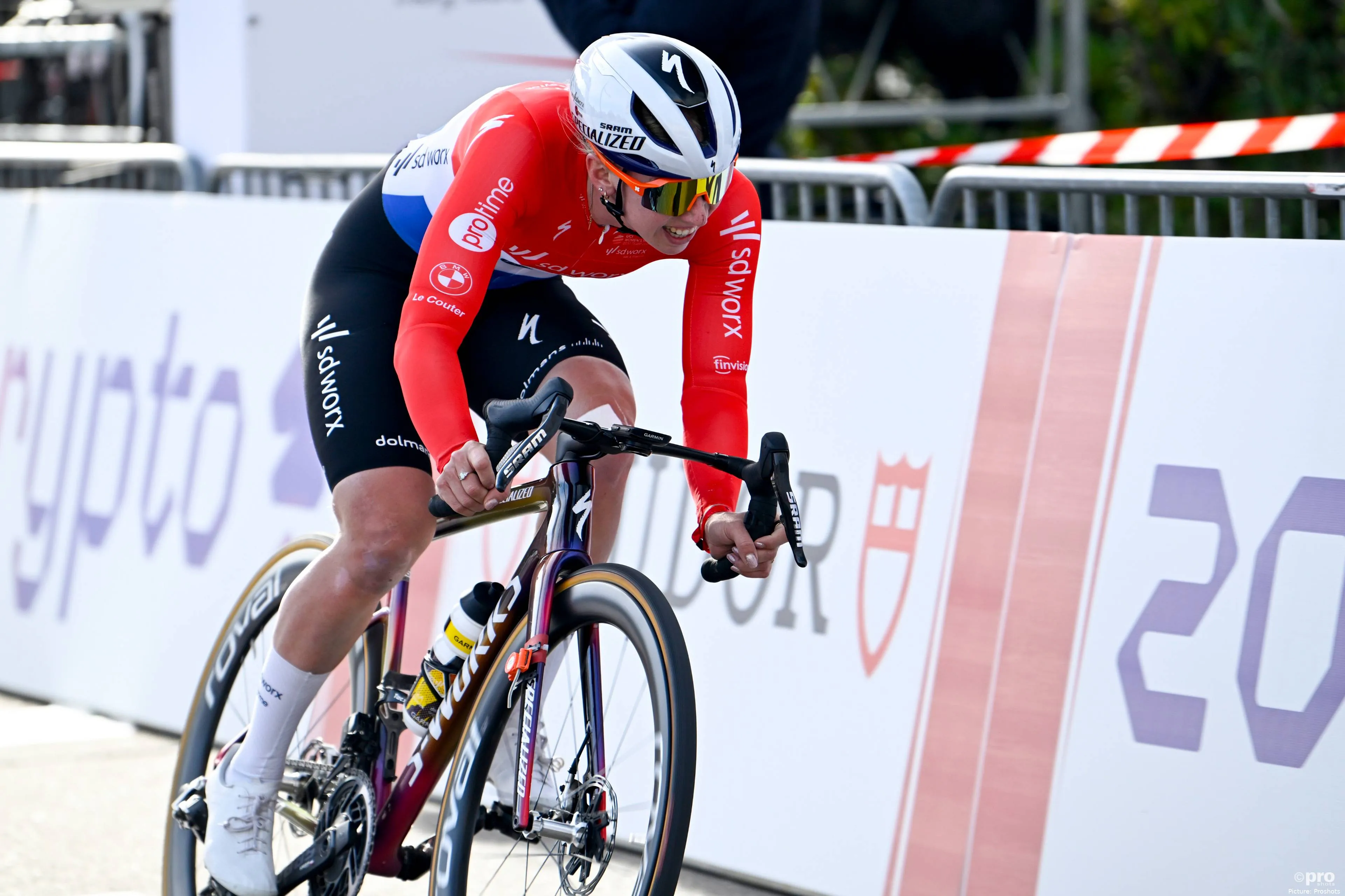 Lorena Wiebes, estrella del ciclismo.