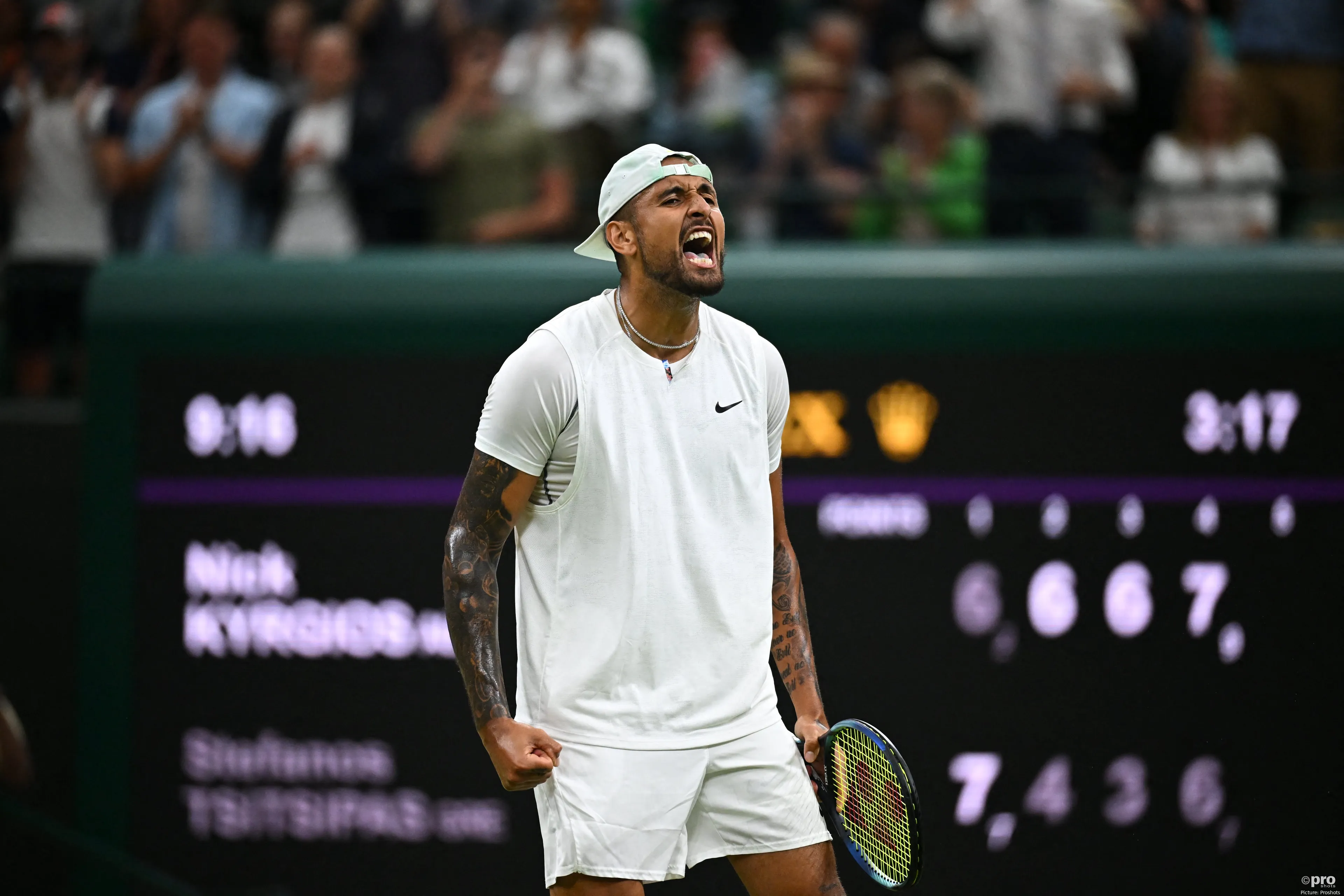 kyrgios tsitsipas 2 62c2d4398fe6d