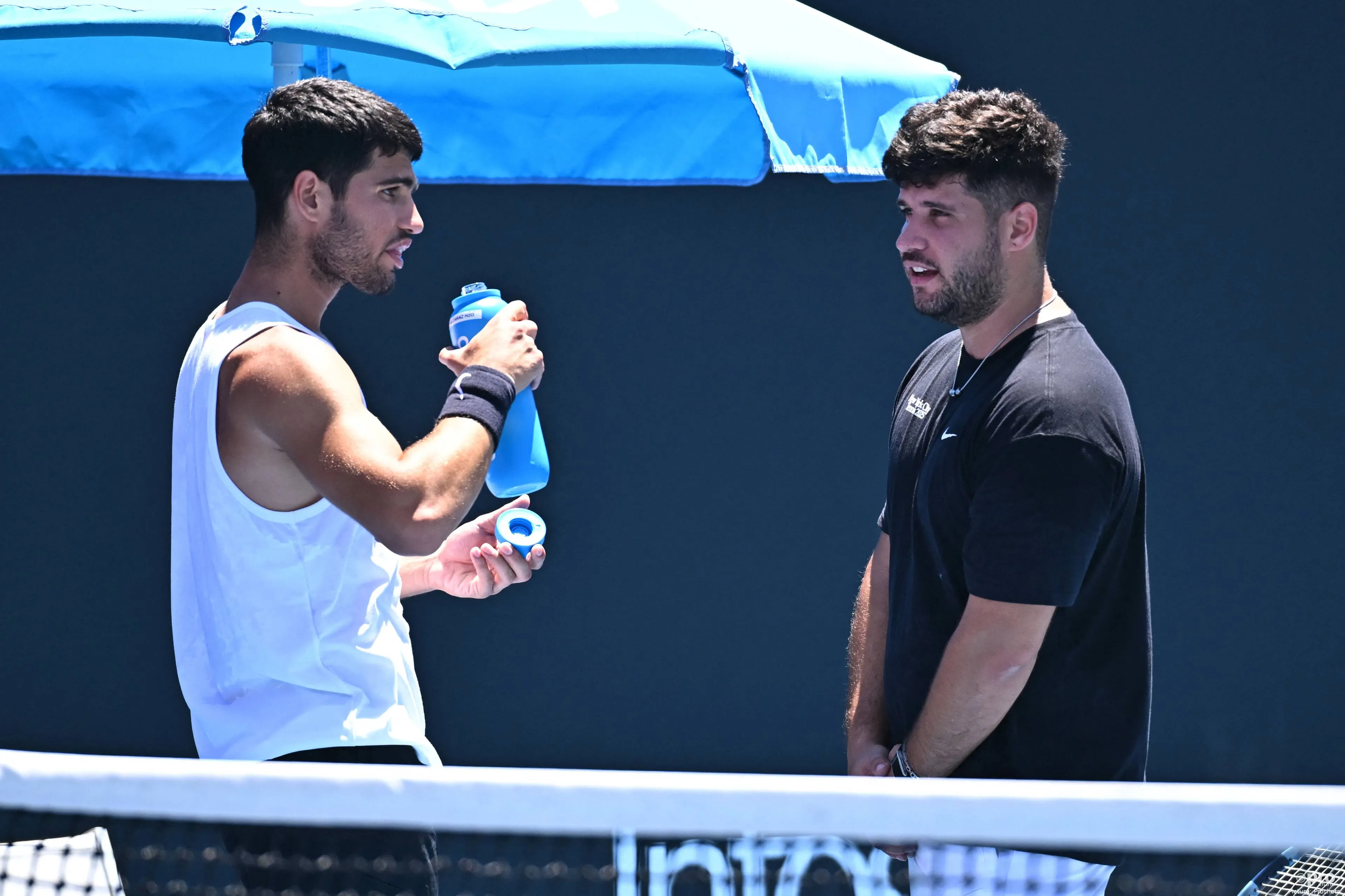 carlos-alcaraz-and-his-brother-alvaro-alcaraz-practice-australian-open
