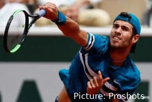 Khachanov_Karen_RolandGarros2018 300x201