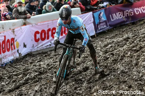 Eli Iserbyt en carrera 2018