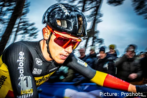 Thibau Nys, estrella belga del ciclocross