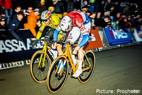 Van Aert foi segundo atrás de del Grosso em Heusden-Zolder