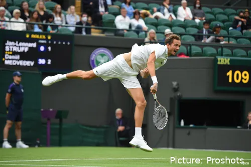 Daniil Medvedev en Wimbledon 2021.
