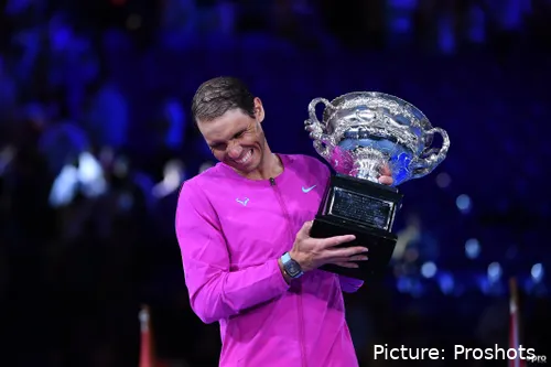 nadal aus open trophy