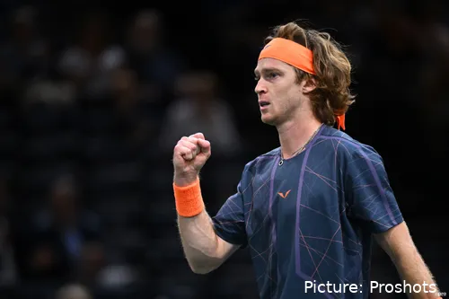 Bild Andrey Rublev, rechte Faust geballt nach Punktgewinn&amp;lt;br&amp;gt;