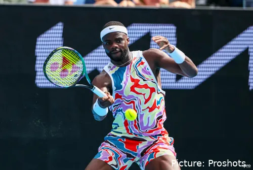 Frances Tiafoe en el Open de Australia 2024.