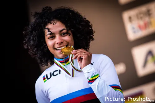 Alvarado wereldkampioene veldrijden 2020