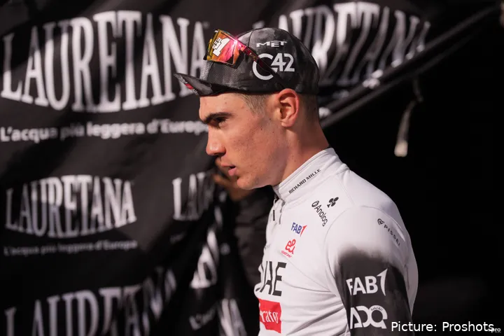 Juan Ayuso en el Giro de Italia 2025