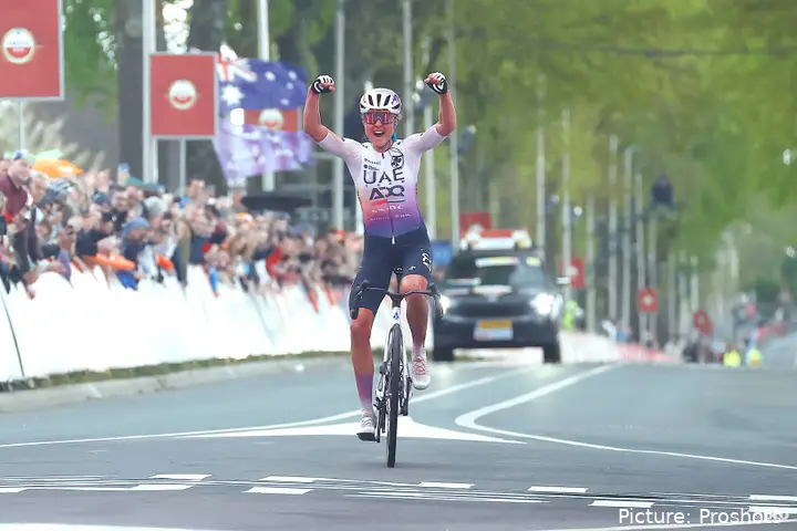 Paula Blasi at the 2026 Amstel Gold Race Ladies