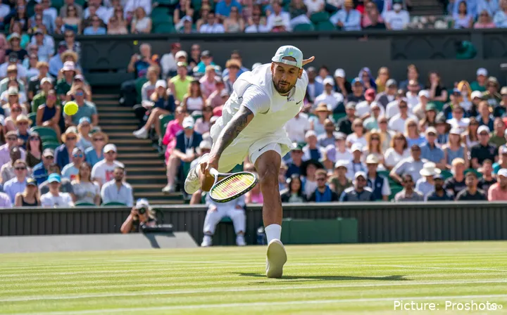 Kyrgios perdió en la final de Wimbledon 2022 contra Djokovic en cuatro sets.