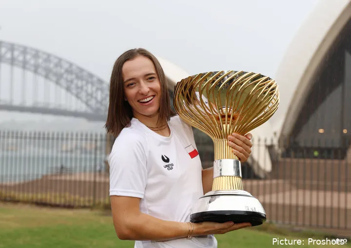 iga-swiatek-with-united-cup