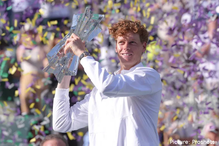 jannik-sinner-indian-wells-trophy