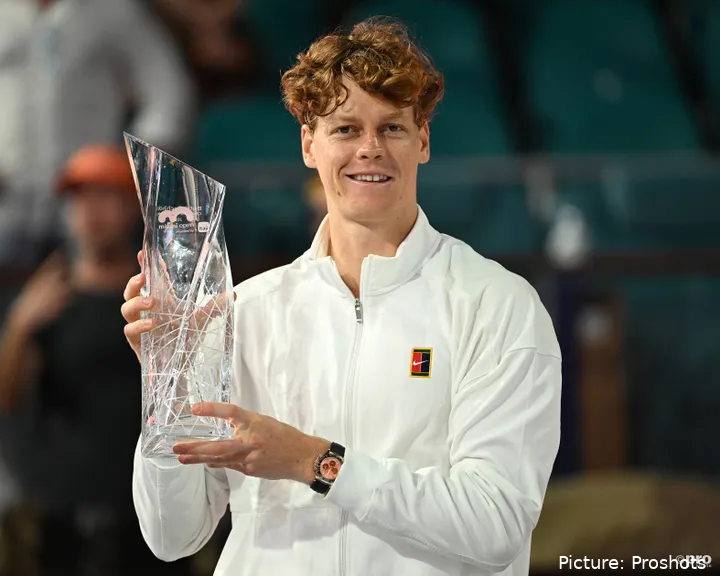jannik-sinner-miami-open-trophy-2026