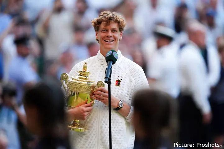 jannik-sinner-wimbledon-trophy-2026