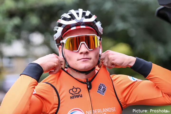 Mathieu van der Poel in oranje