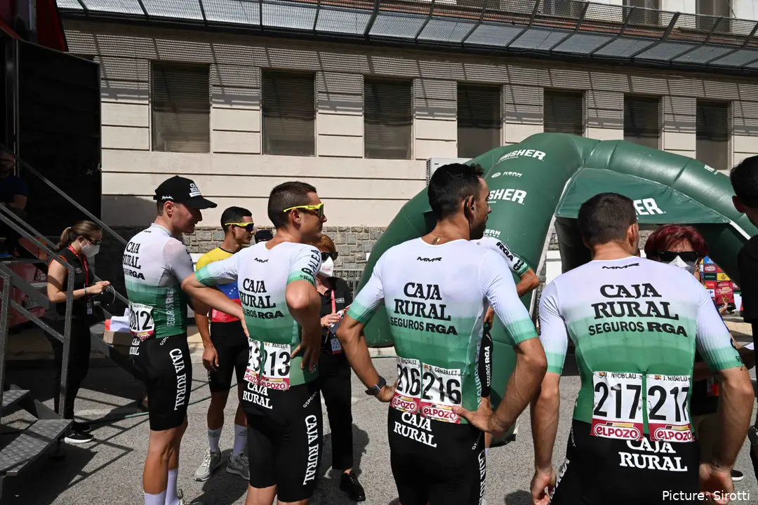 caja rural vuelta1