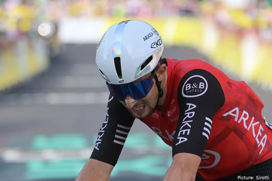 Kevin Vauquelin terminó en el Top 10 de la clasificación general final del Tour de Francia 2025