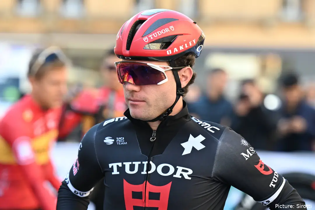 Marc Hirschi, líder absoluto del equipo Tudor. 