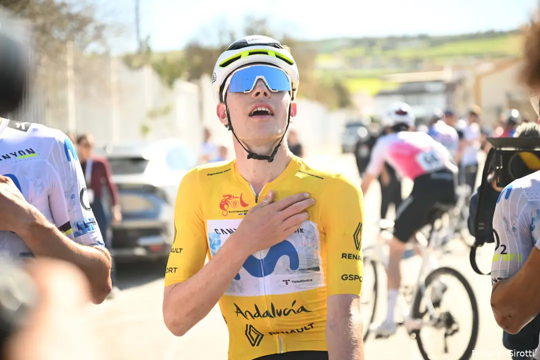 Iván Romeo, tras ganar la Vuelta a Andalucía 2026.