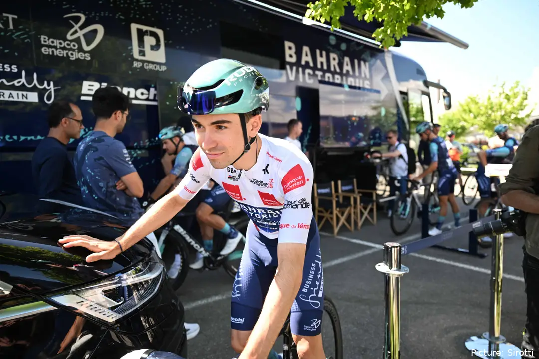 Lenny Martinez en el Tour de Romandía 2026
