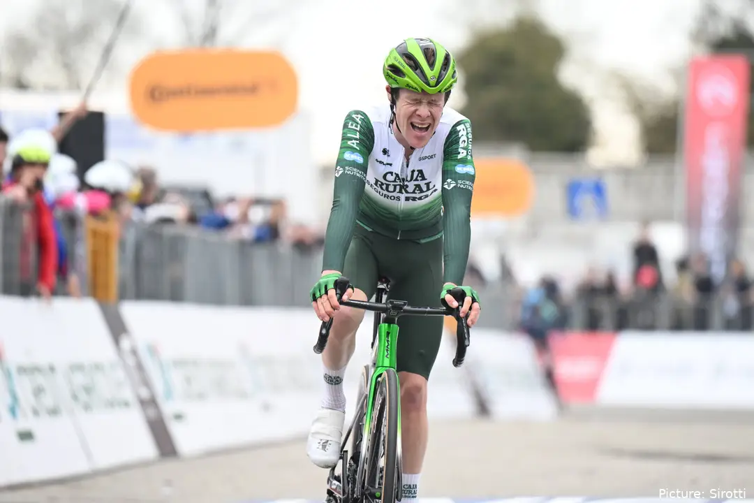 Sebastian Berwick, ciclista de Caja Rural - Seguros RGA.