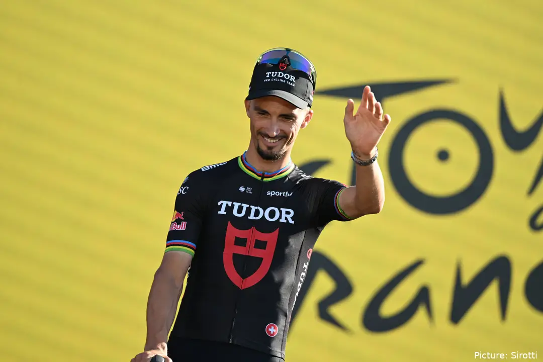 Julian Alaphilippe en la presentación de equipos del Tour de France 2026