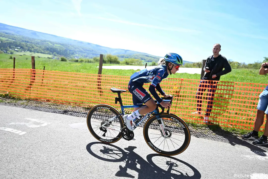Urška Žigart durante el reconocimiento de la Liège-Bastogne-Liège 2026