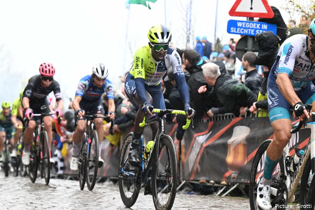 Biniam Girmay conquistou a Gent Wewelgem em 2022
