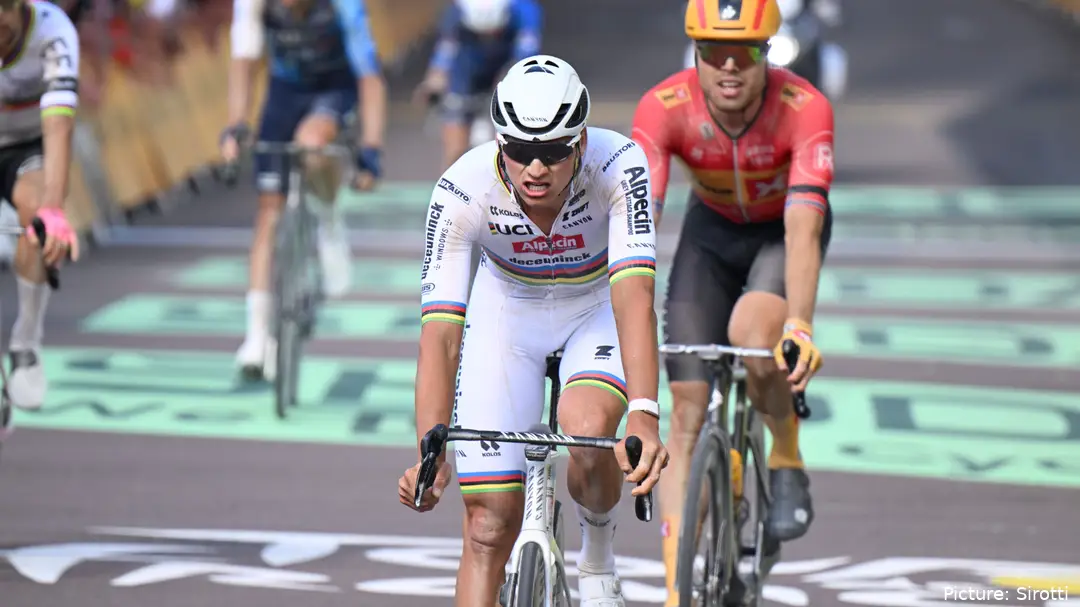 Até ao momento, Mathieu van der Poel já lançou Jasper Philipsen para 3 vitórias de etapa mas ainda não conquistou nenhuma para si próprio.