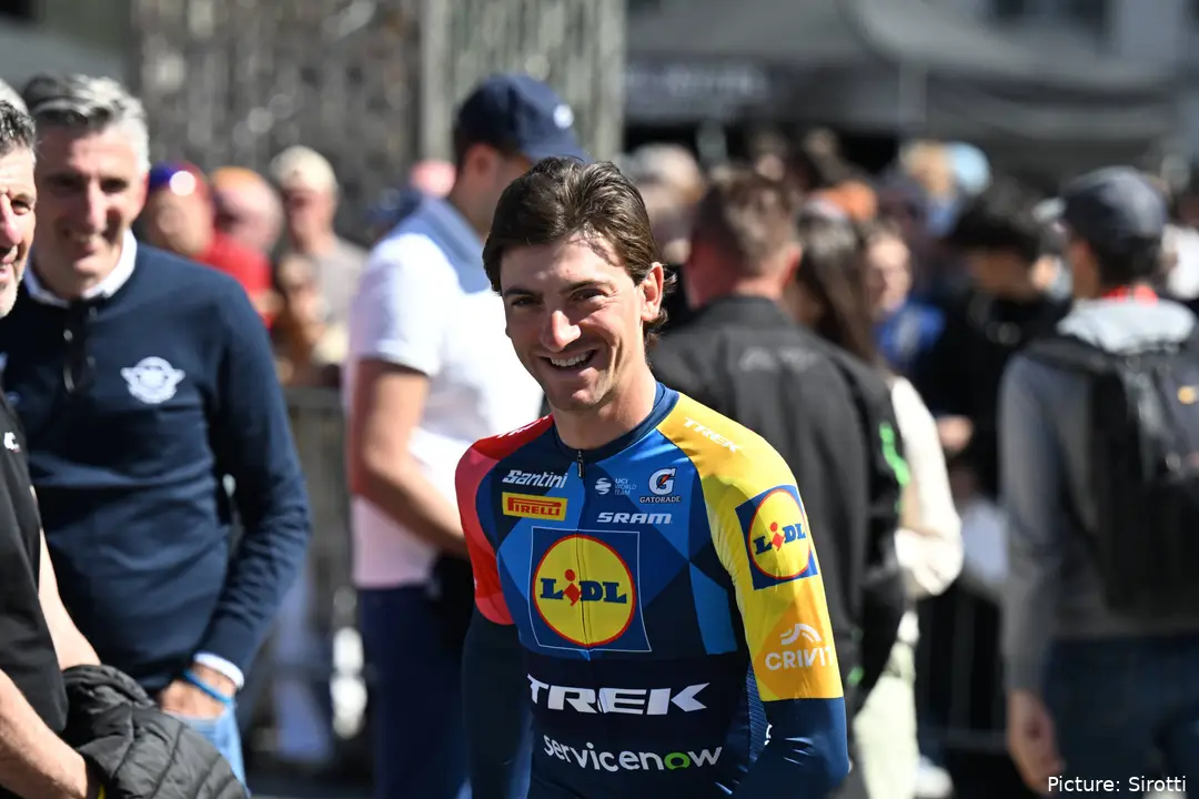 Giulio Ciccone na apresentação das equipas antes da Liège-Bastogne-Liège 2026