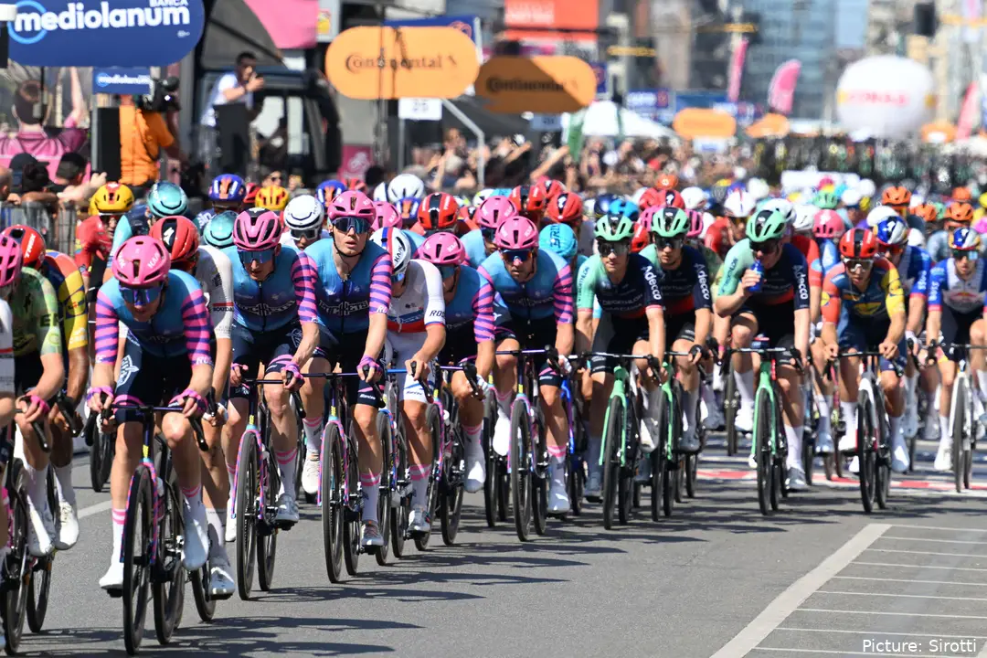 Unibet complains forcefully about motorbikes at the Giro d’Italia