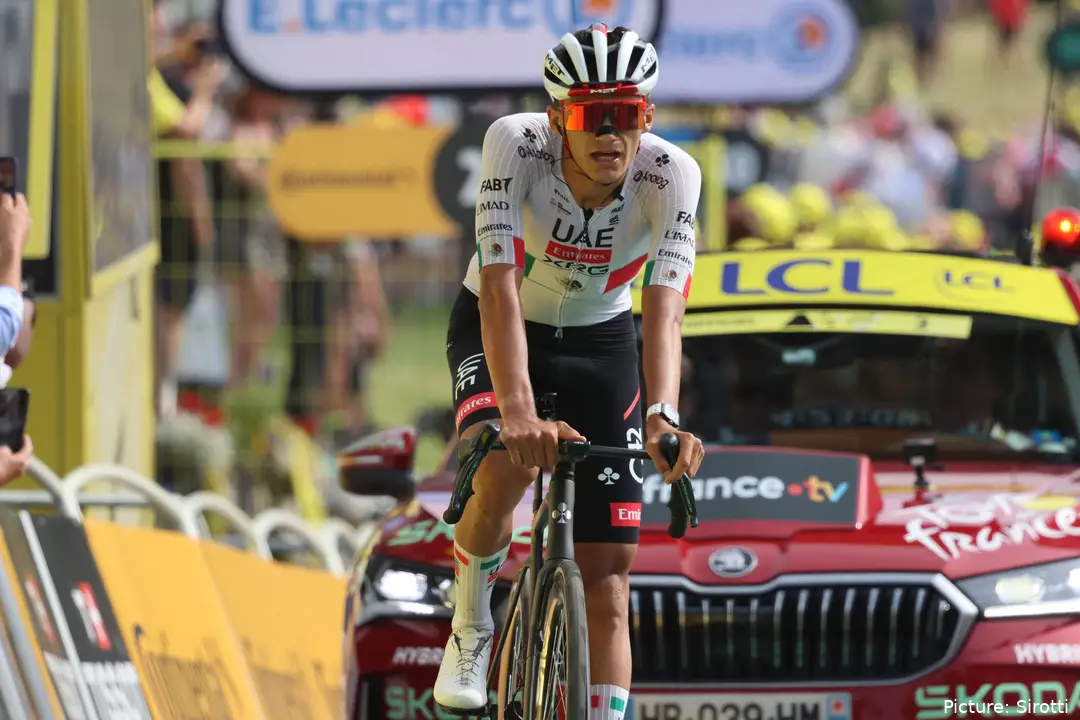 Isaac del Toro at the Tour de Francia 2026.