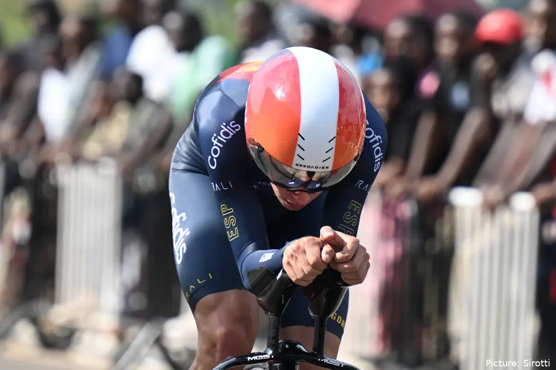 Benjamin Noval in action during the time trial