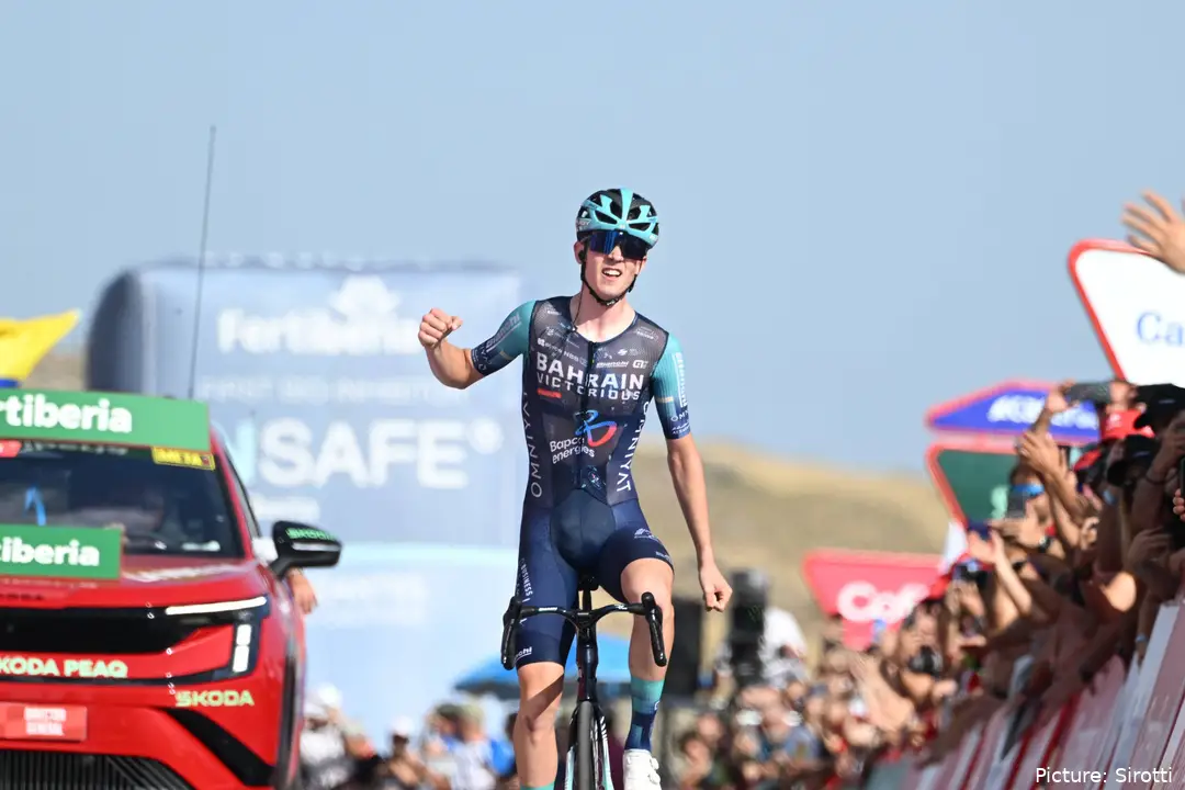 Jakob Omrzel celebrates victory on stage 12 of the Vuelta a España 2026.