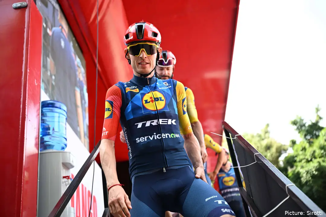 Mattias Skjelmose at the 2026 Vuelta a Espana