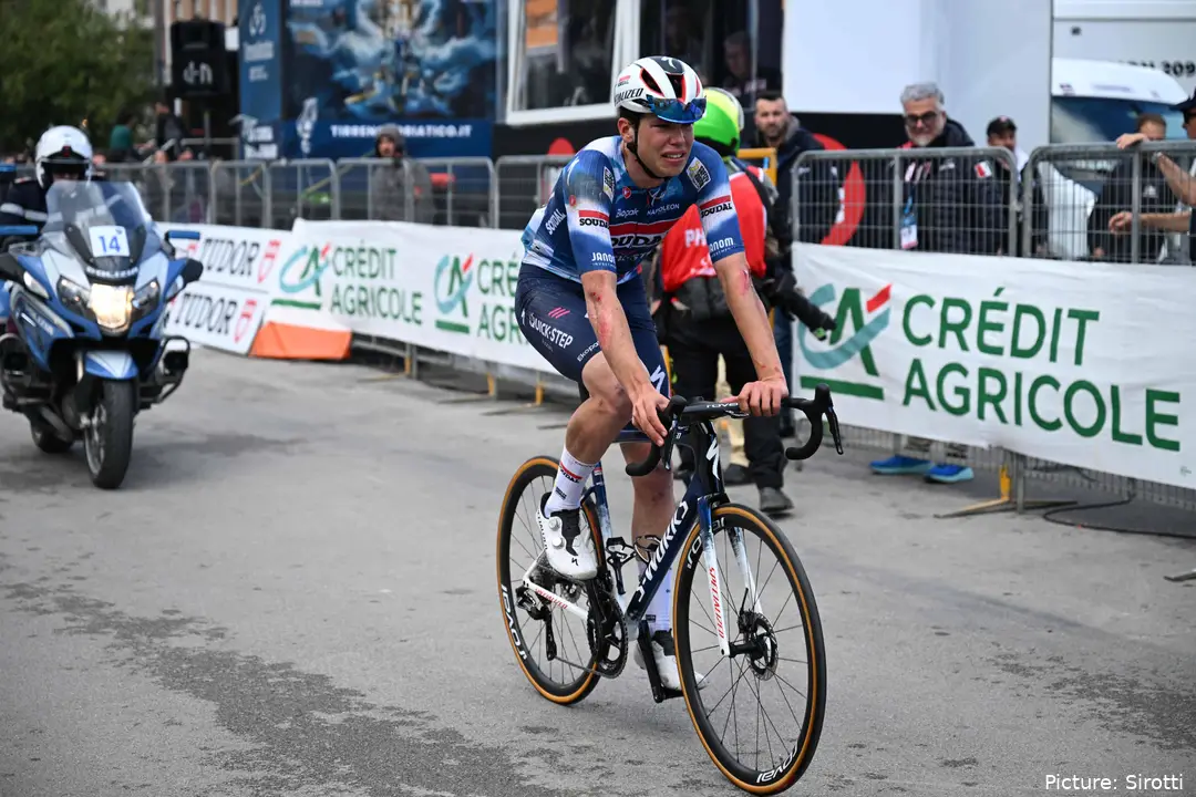 Magnier überquerte die Ziellinie nach seinem Sturz in Tirreno leicht angeschlagen