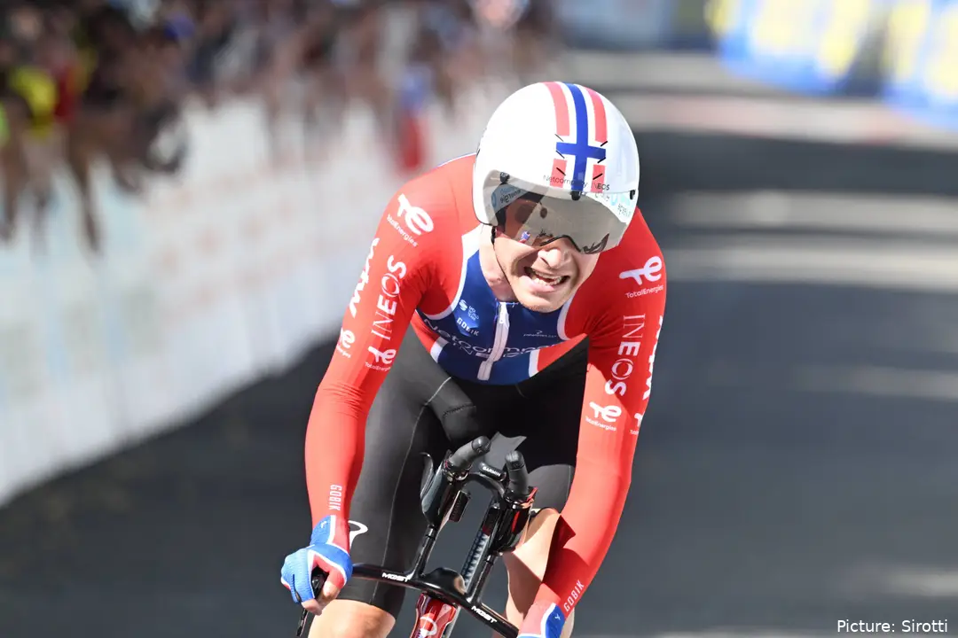 Tobias Foss im Zeitfahren bei der Ronde von der Schweiz 2026
